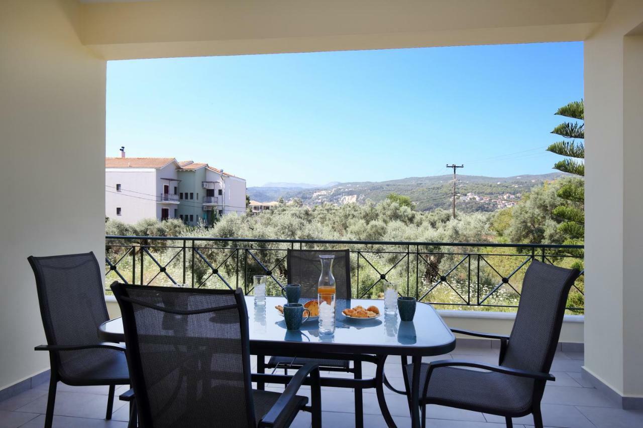 Arokaria Apartment Lefkada City ภายนอก รูปภาพ