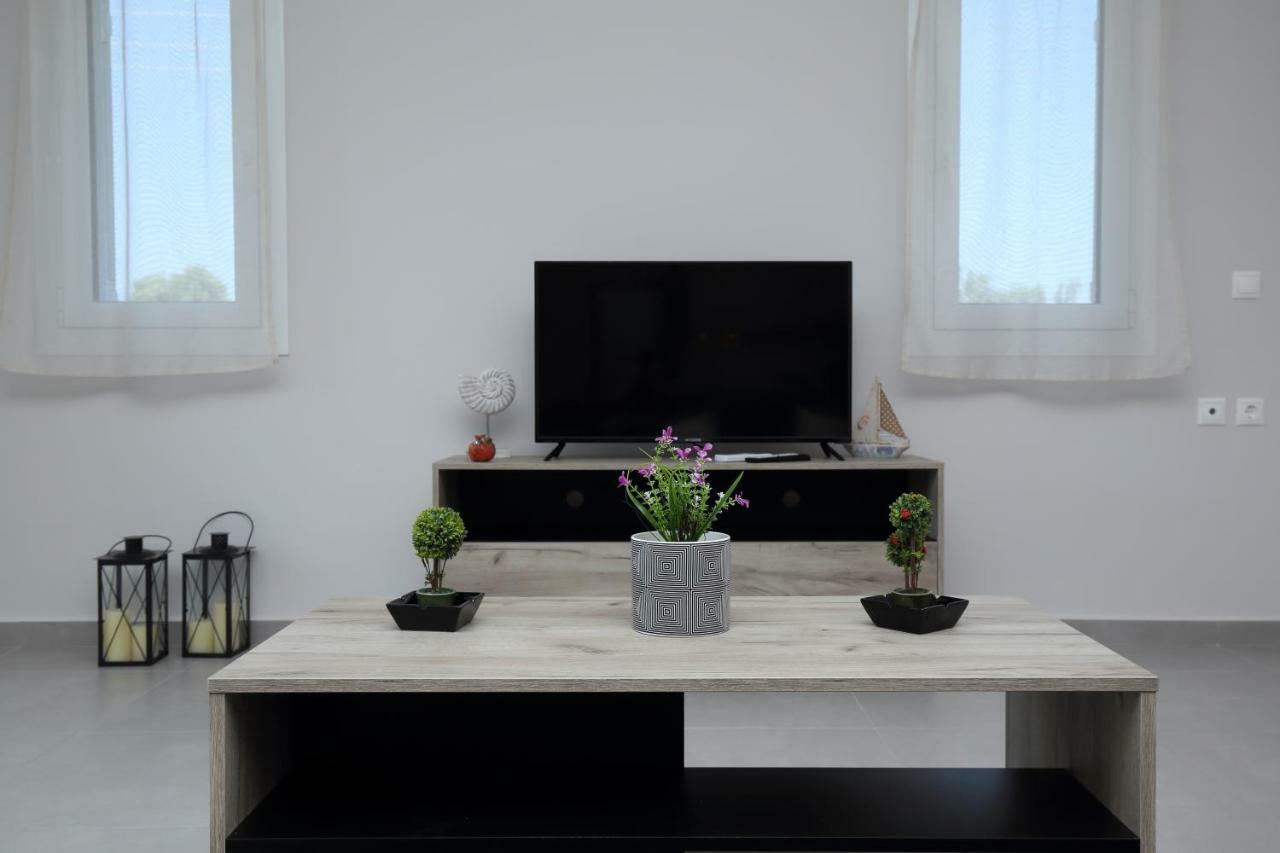 Arokaria Apartment Lefkada City ภายนอก รูปภาพ
