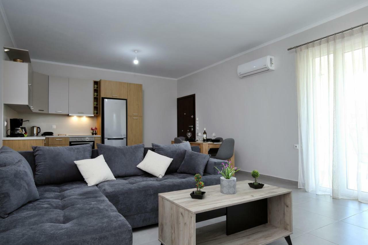 Arokaria Apartment Lefkada City ภายนอก รูปภาพ